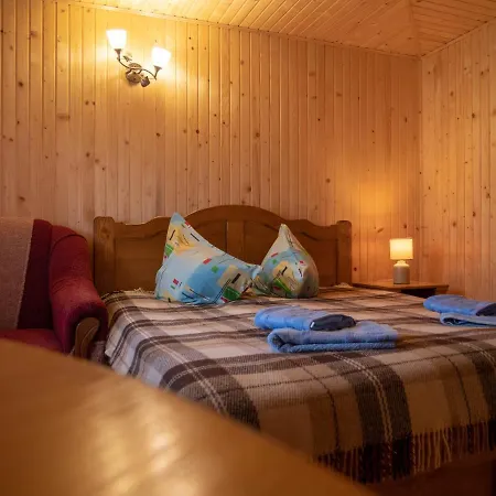 Green House Lodge Mykulychyn