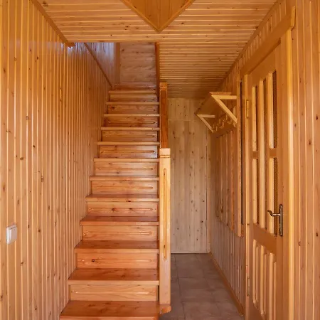 Green House Lodge *